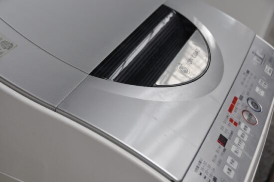【乾燥機付き洗濯機のデメリットを解説】縦型ドラム式の差や電気代はどうか 賃貸の場合とメリットを合わせて紹介！乾かないのは使い方次第で防げる